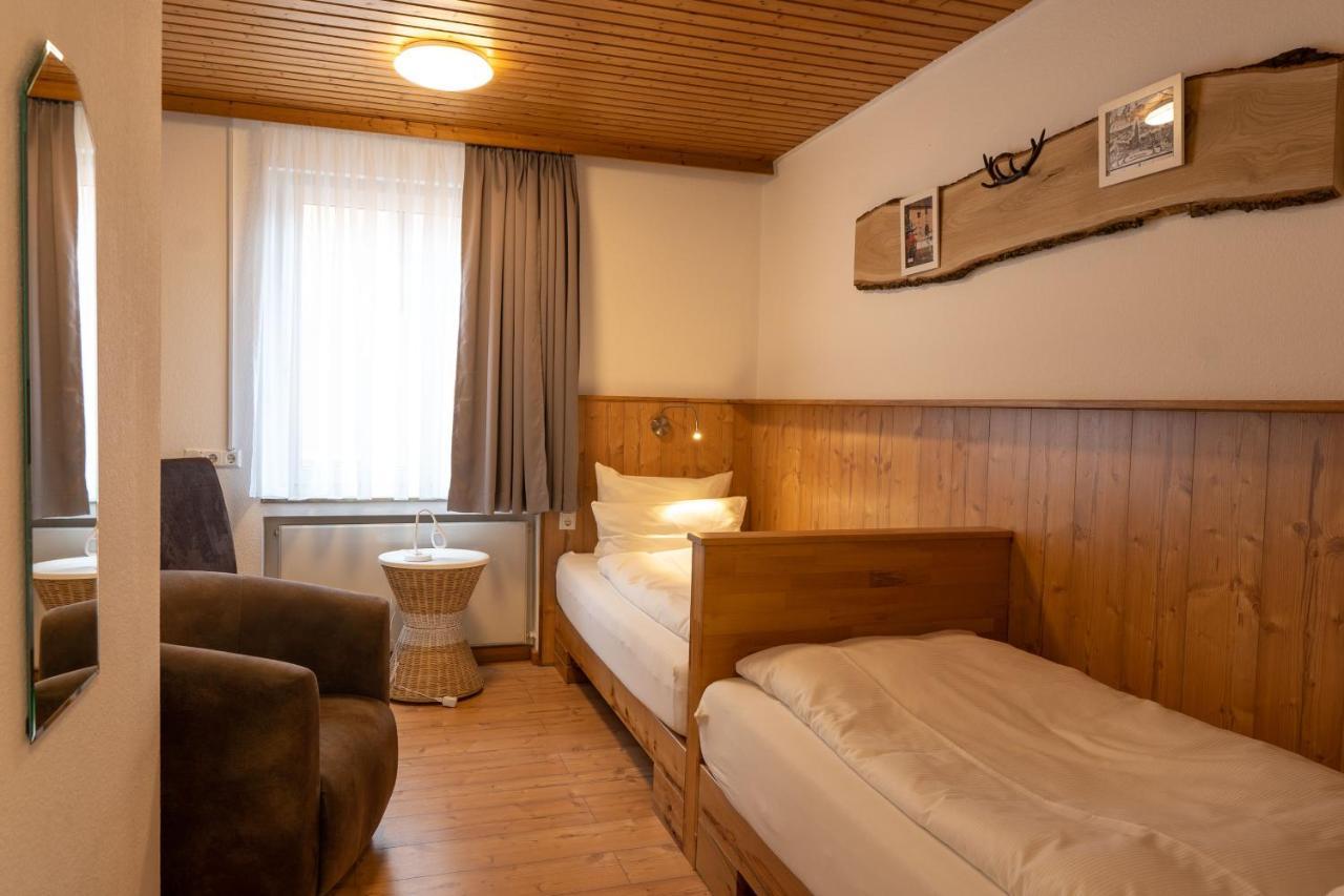 Hotel Post Mit Klimaanlage Neckarsulm Esterno foto