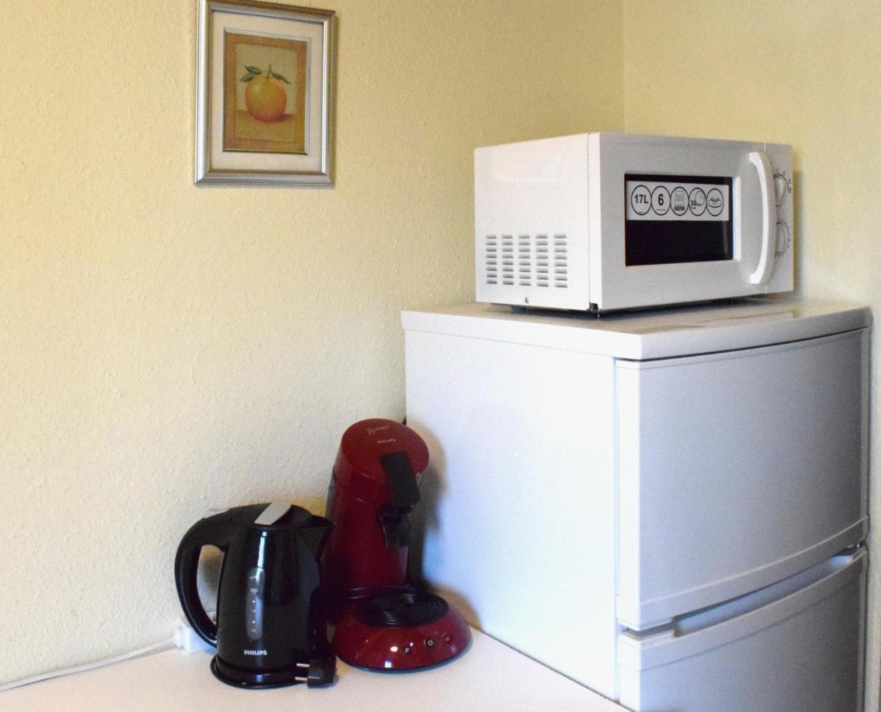 Hotel Post Mit Klimaanlage Neckarsulm Esterno foto